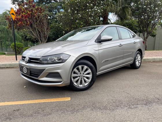 VOLKSWAGEN VIRTUS 1.6 MSI TOTAL FLEX AUTOMÁTICO